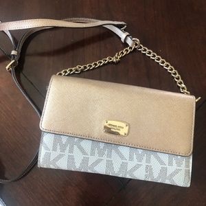 Michael Kors Crossbody Bag